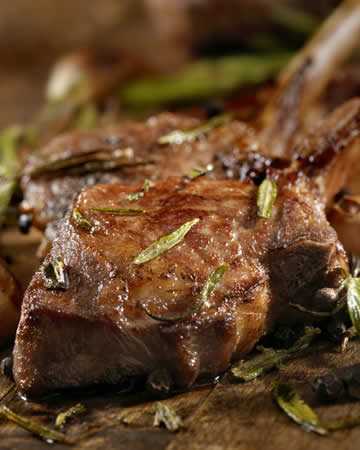 moroccan-lambshankspomegranatesauce