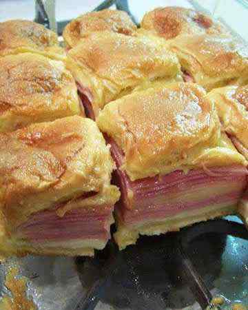 american-hawaiian-bakedhamswisssandwiches