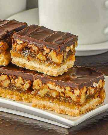 canadian-newfoundland-chocolatepecanbars