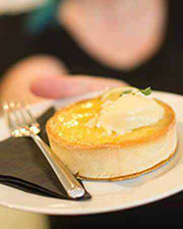 canadian-saskatchewan-littlebirdpatisseriecafe