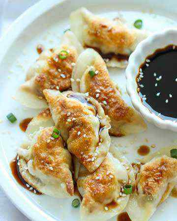 chinese-sesamechickenpotstickers