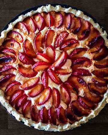 english-plumalmondcreamtart
