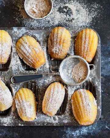 french-friandsauxamandes