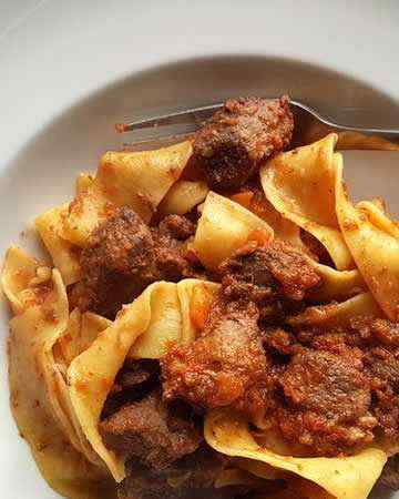 italian-pappardelleconragucinghialetoscana