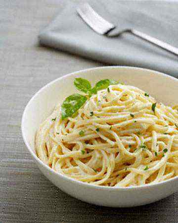 italian-pastaaglioeolioap