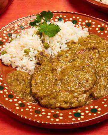 mexican-chuletaspuercosalsaverde