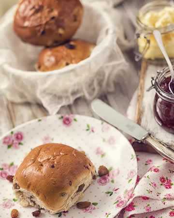 dutch-krentenbollen