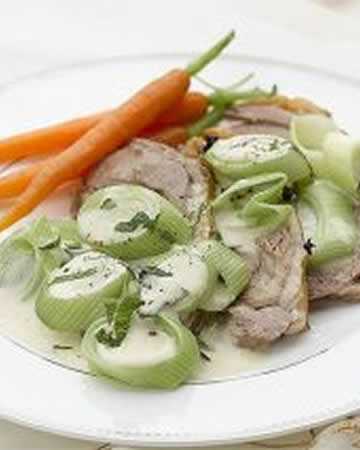 welsh-braisedmuttoncreamedleeksmintsauce