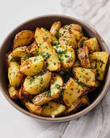 airfryer-potatoeslemon
