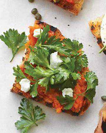 charredcarrotbruschettagoatcheeseparsley