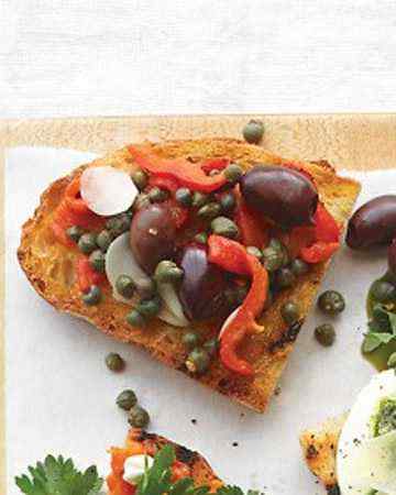 roastedredpepperolivecaperbruchetta