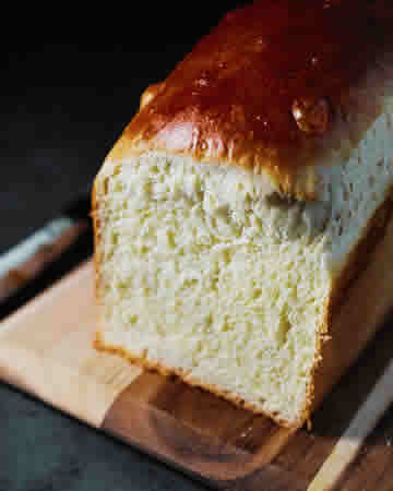 breadmachinefrenchbriocheloaf