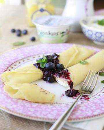 blueberrylemoncrepescustardsauce