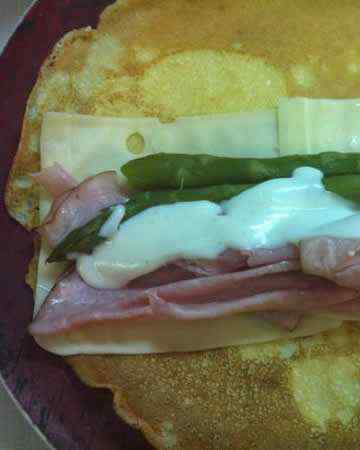 hamasparaguscrepesbechamel