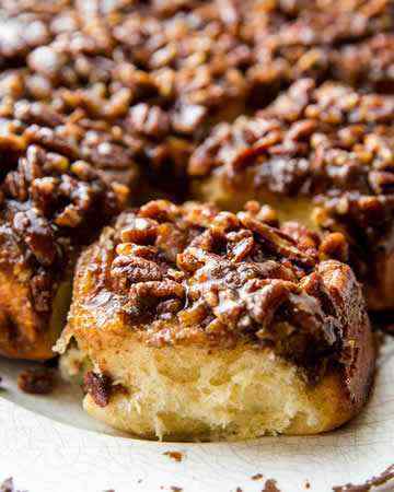 pecanmaplestickybuns