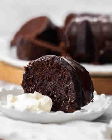 chocolateyogurtbundtcake2