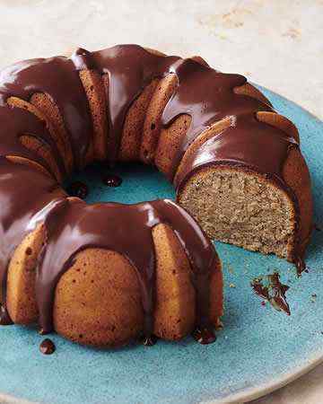 cinnamonbananabundtcakechocolateganache