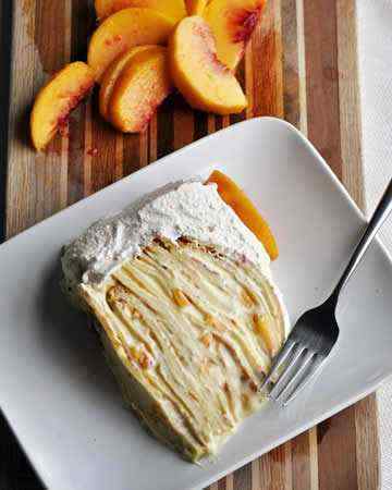 crepecakepeachescream