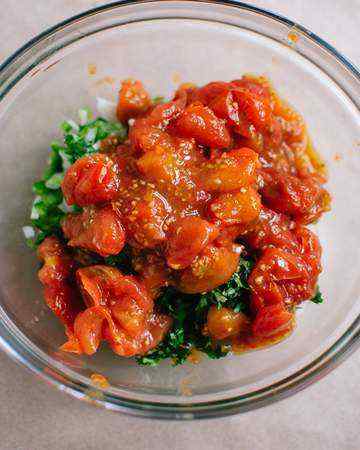 cherrytomatosalsa