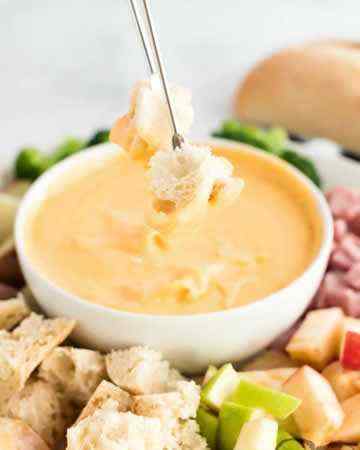 cheesefondueswisscheddar