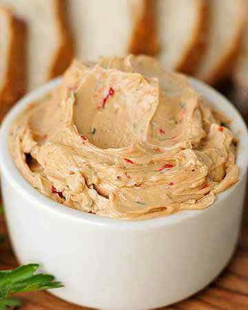 roastedredpeppergarlicbalsamicbutter