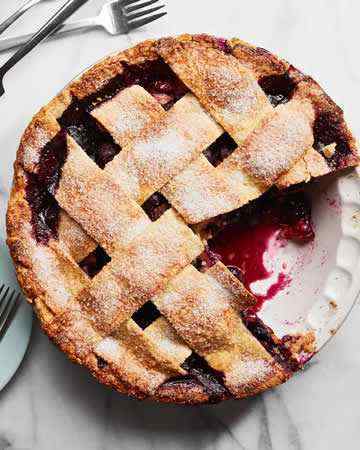 blueberrynectarinelatticepie