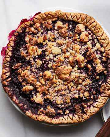 blueberrypiealmondcrumbletopping