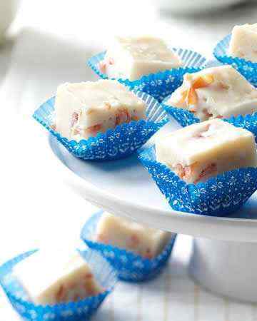 maplebaconwhitechocolatefudge