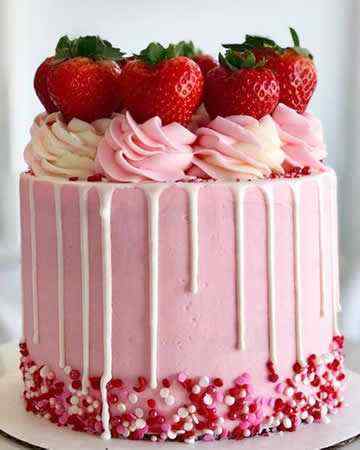 strawberrychampagnecake