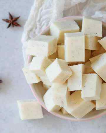 whitechocolatecardamomfudge