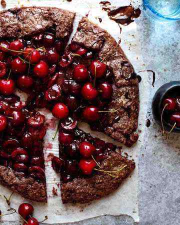 chocolatecherrygalette