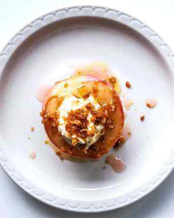 roastedpeachesricottabuttercreambreadcrumbs