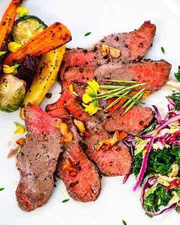 crackedpeppercrustedmuskoxtenderloin
