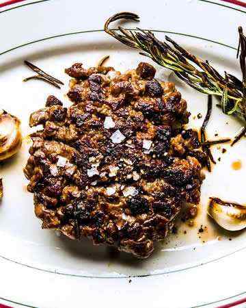 searedsteaktartarerosemary