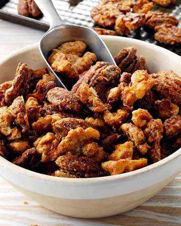 cinnamonpralinenuts