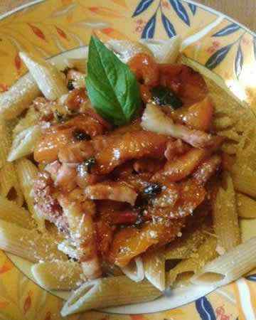 apricotpancettasauce