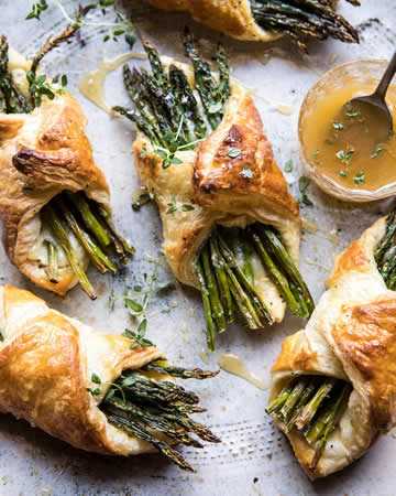 asparagusbriepuffpastrythymehoney