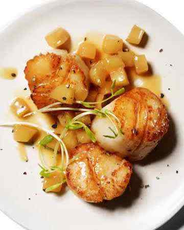pansearedscallopsapplepansauce