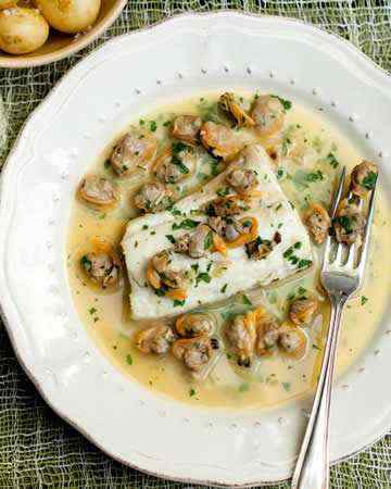 roastedhakebutteryclamsauce