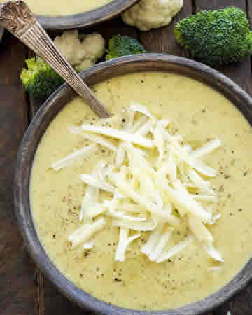 slowcookerbroccolicauliflowercreamsoup